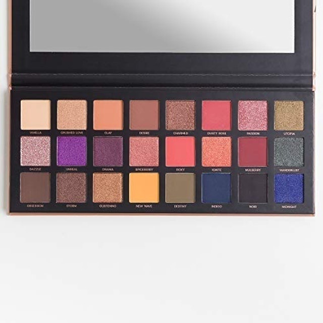 Paleta de Sombras 24  2