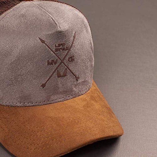 Boné Trucker Aba Curva MVCK Caramelo 4