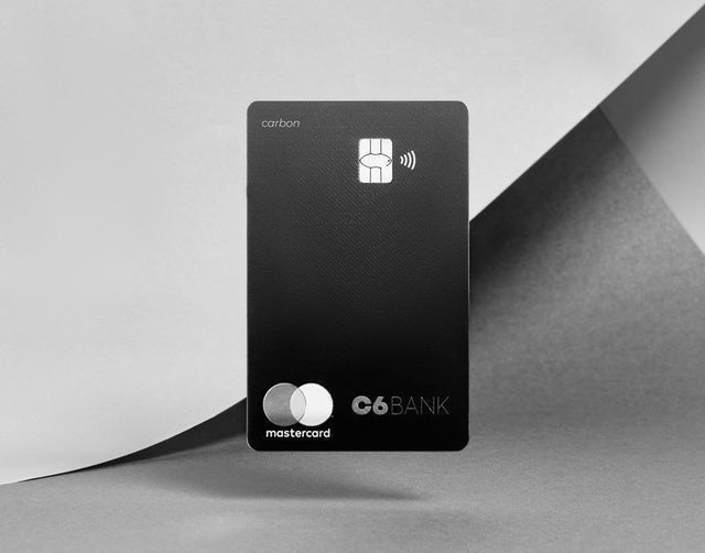 Top 10 Melhores Cartões de Crédito Black em 2026 (Itaú, Santander e mais) 3