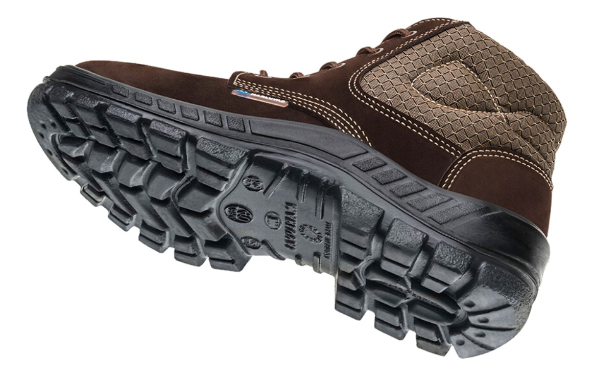 Bota Linha Trekking 50B26 CB BP NUB 4