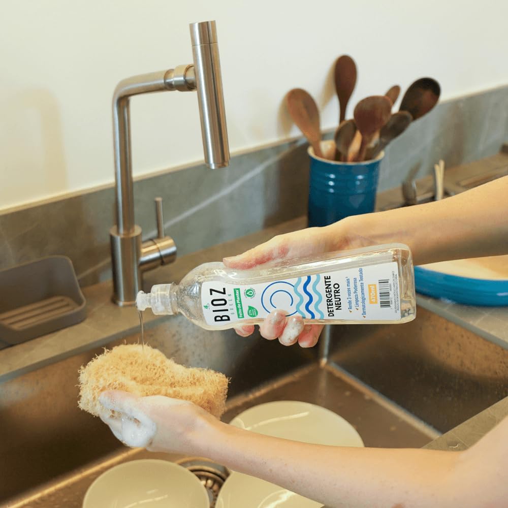 Detergente Neutro 470 ml 3
