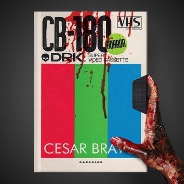 VHS: Verdadeiras Histórias de Sangue 2