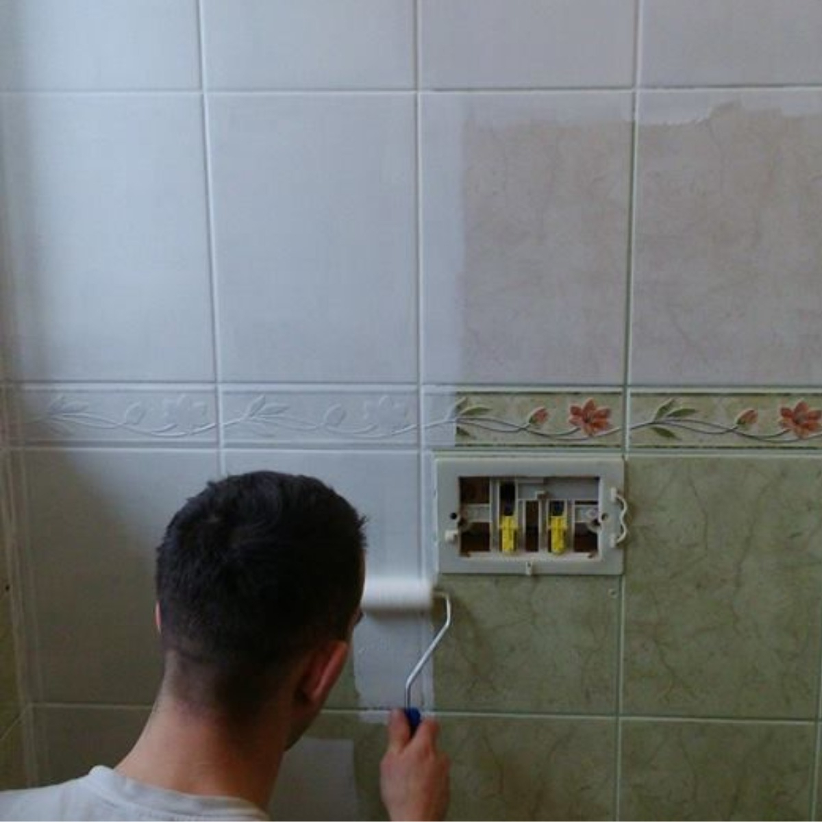 Renova Azulejos & Muito Mais 900 ml 4
