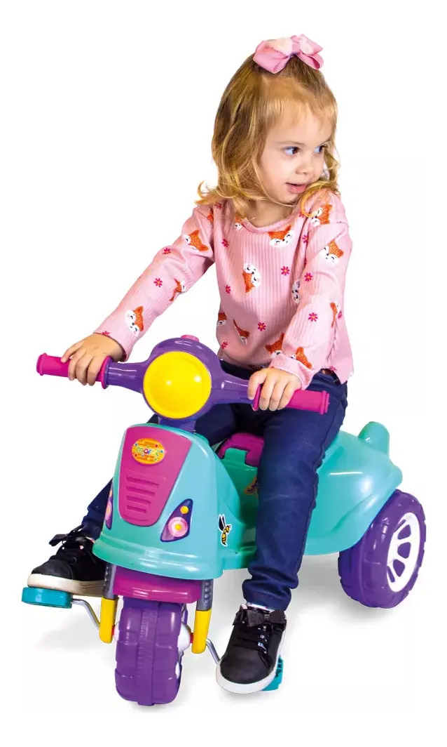 Triciclo Avespa Pink 4