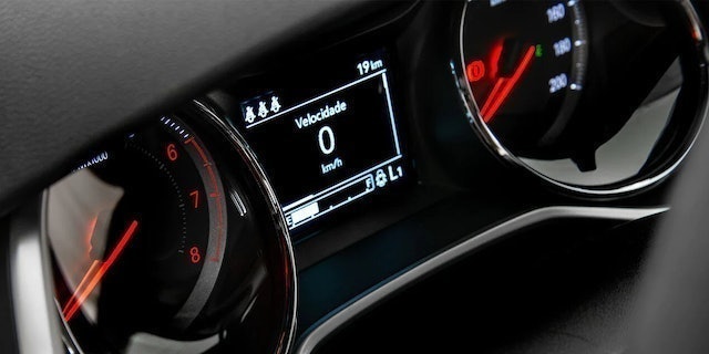 Novo Onix LT 1.0 5
