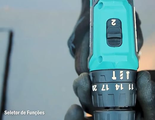 Parafusadeira / Furadeira de Impacto Makita 127 V 2