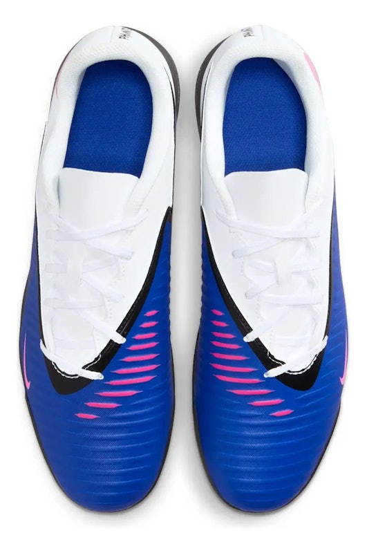 Chuteira Society Nike Phantom 6 Club Low 4