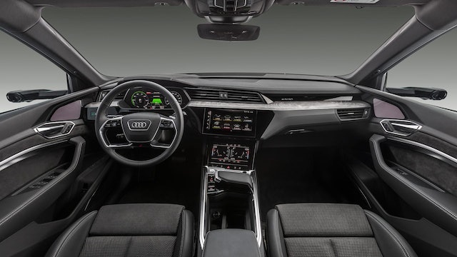 Carro Elétrico Audi e-Tron 4