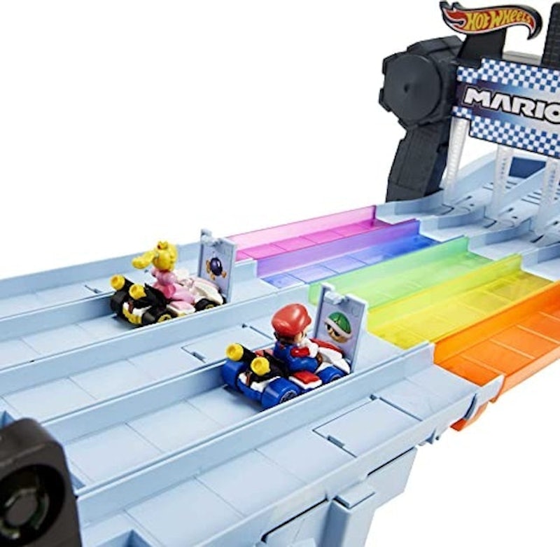 Hot Wheels Mario Kart Pista de Brinquedo Rainbow Road 5