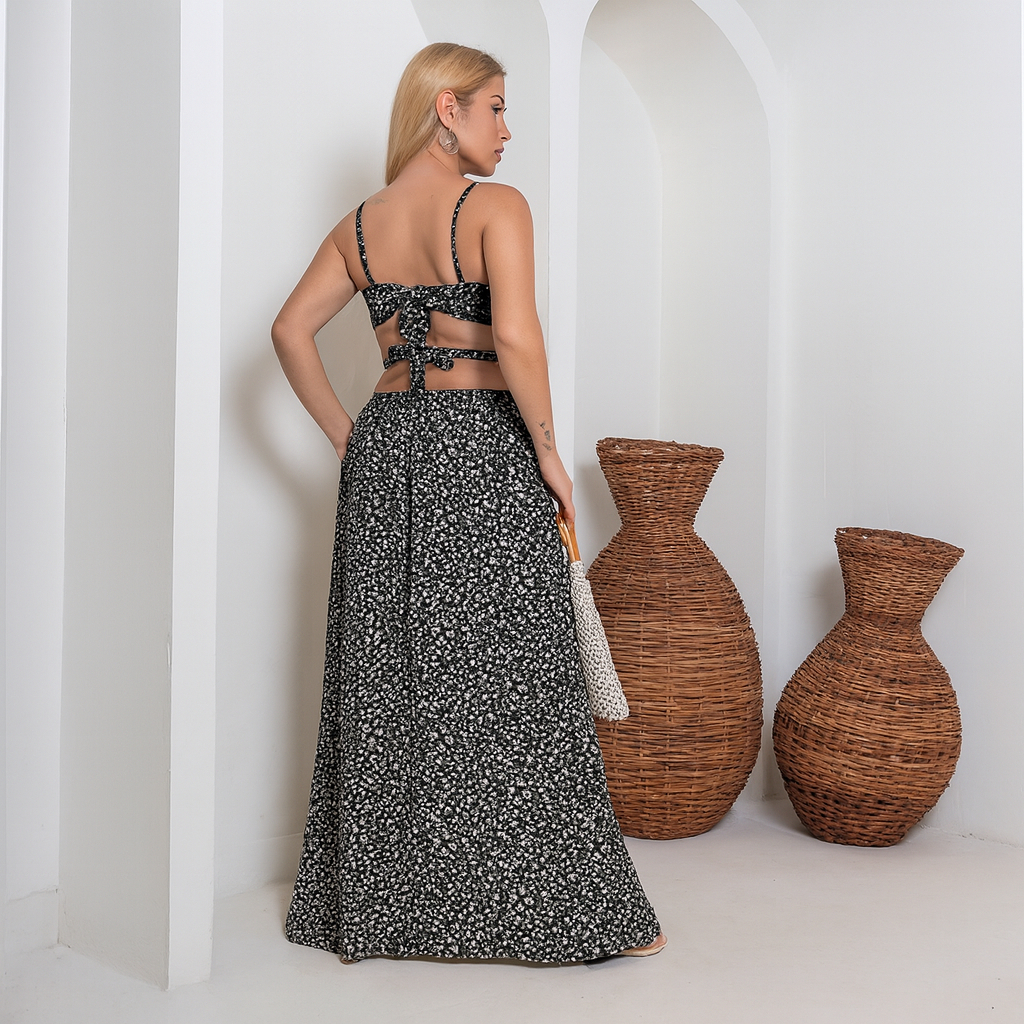 Vestido Longo Feminino com Recortes Laterais 3