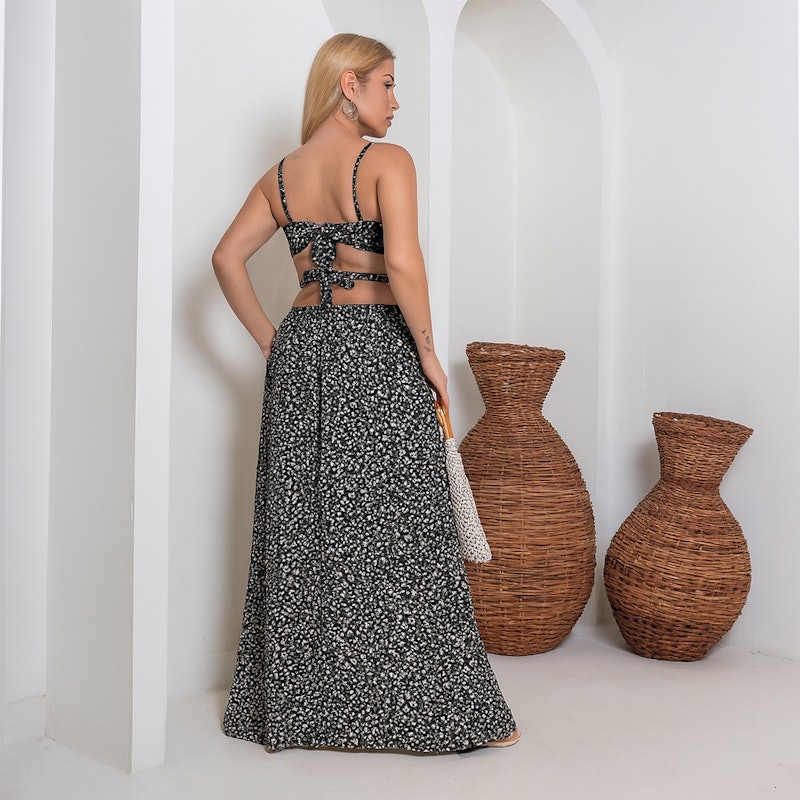 Vestido Longo Feminino com Recortes Laterais 3
