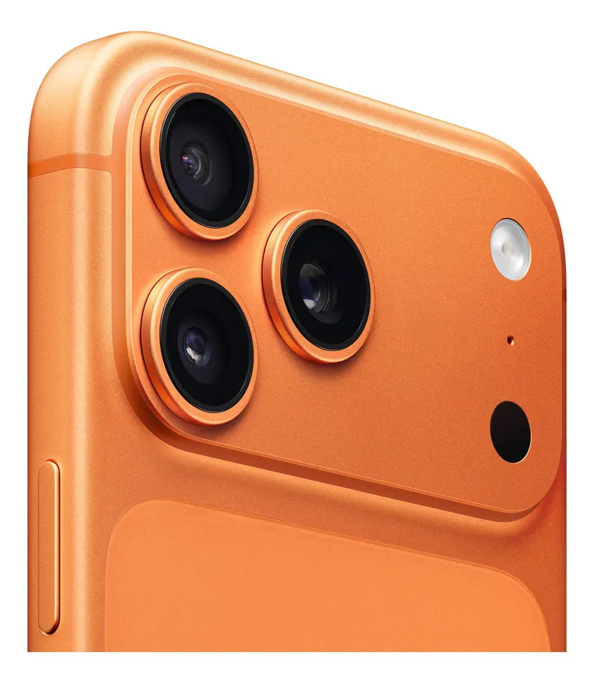 iPhone 17 Pro Max 3