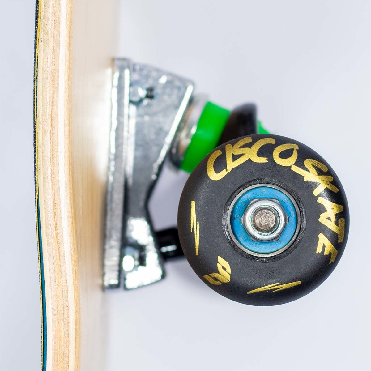Skate Maple Profissional Montado Cisco Logo Gold 4