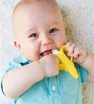 Massageador de Gengiva Banana  4