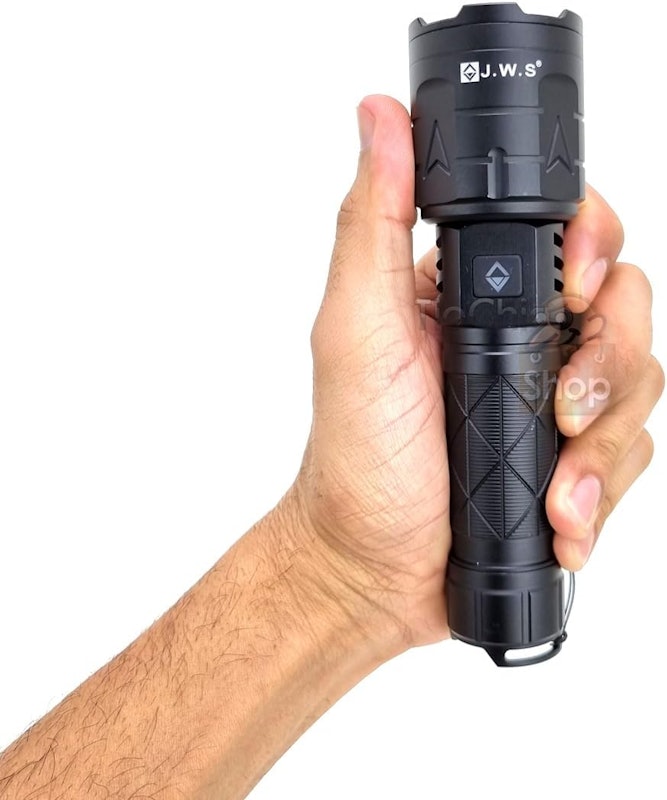 Lanterna Tática Led V3 Longo Alcance 2