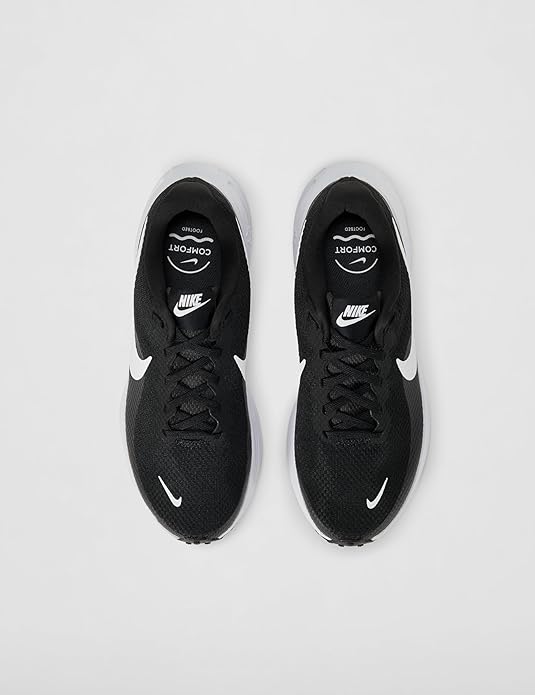 Tênis Nike Revolution 8 Feminino 4