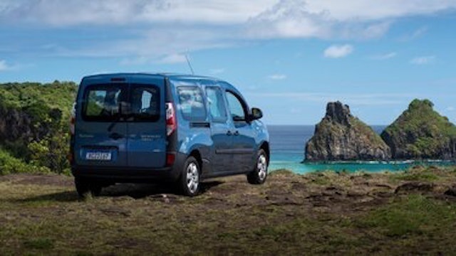 Furgão Kangoo Z.E. Maxi 2
