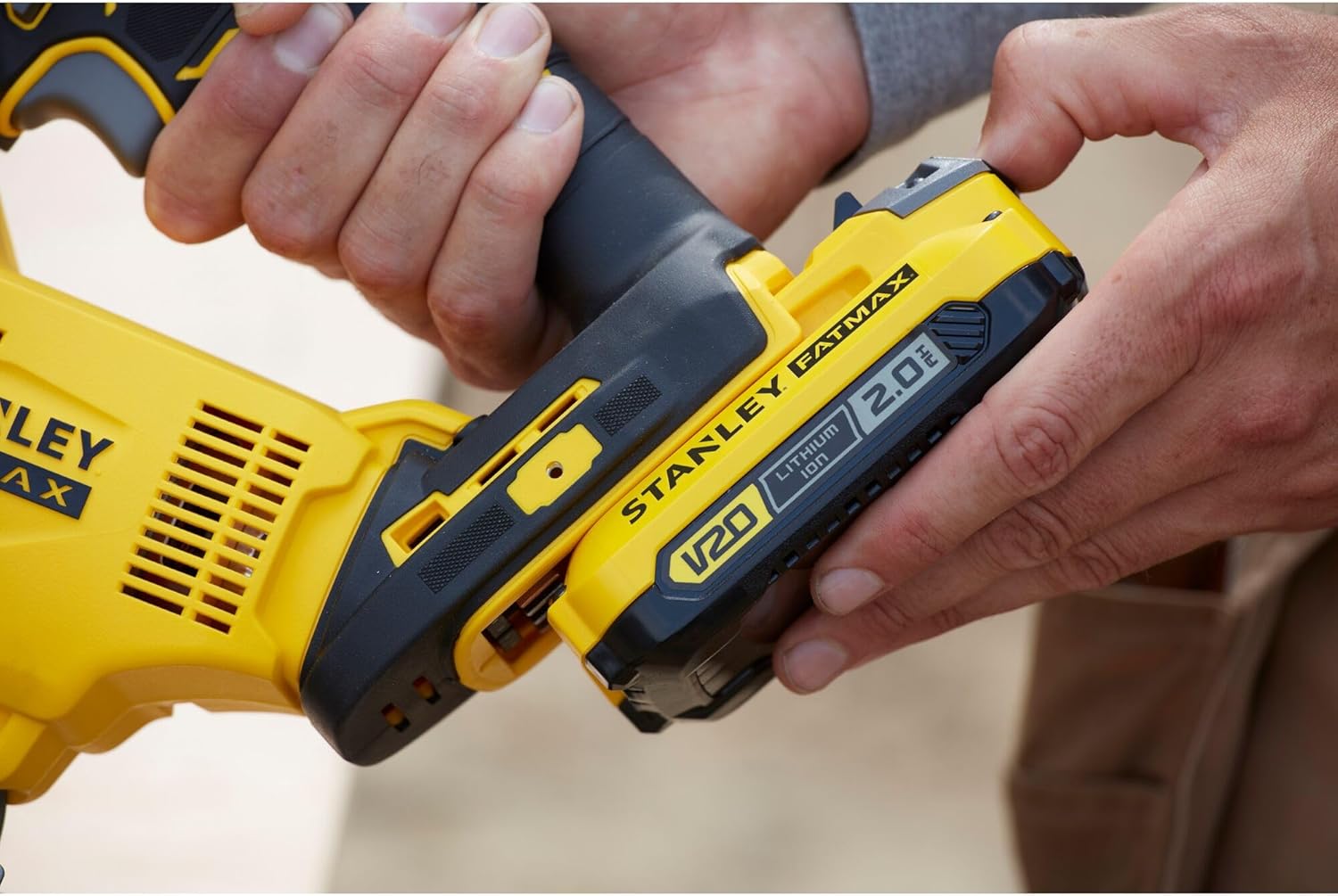 Serra Tico-Tico 20 V Max Íon de Lítio 4