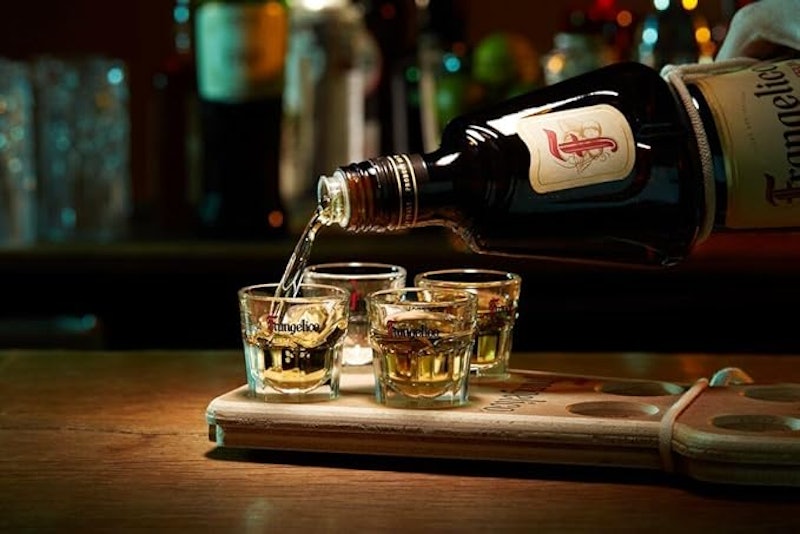 Licor Frangelico 3
