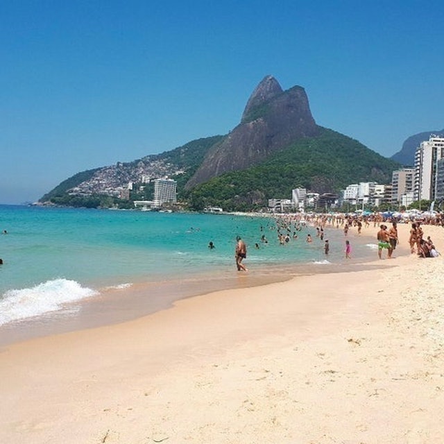 Praia do Leblon 1