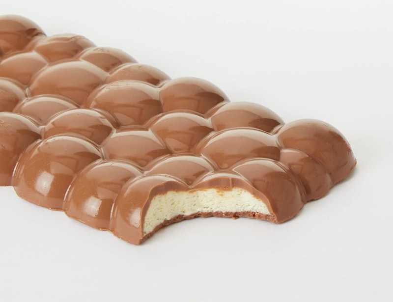 Milka Chocolate Bubbly White 100G 2