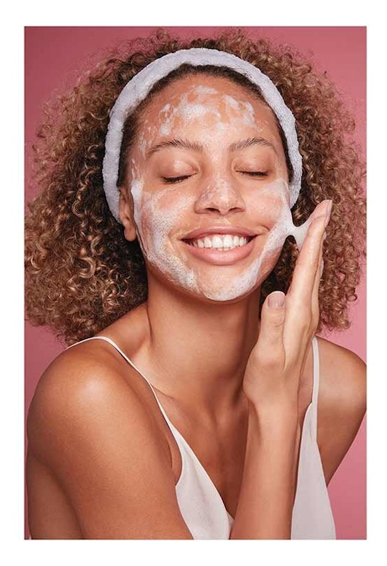 Sabonete Facial Esfoliante Clearskin 2