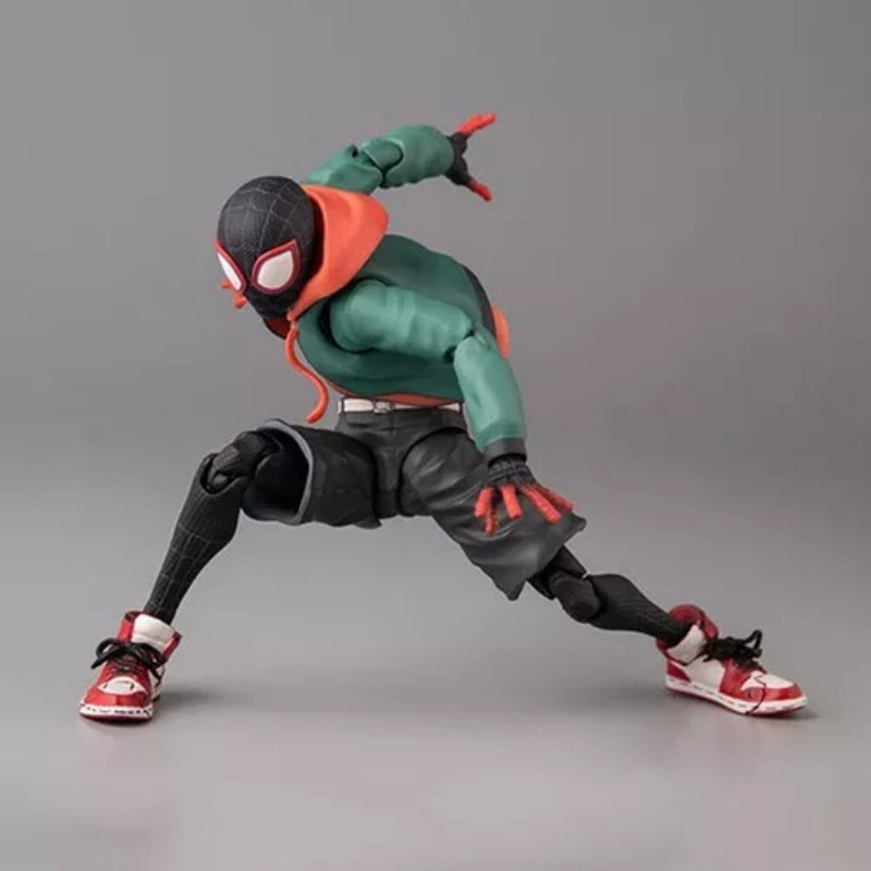 Spider Mαn: Into The Spider-Verse Miles Morales Sentinel 3