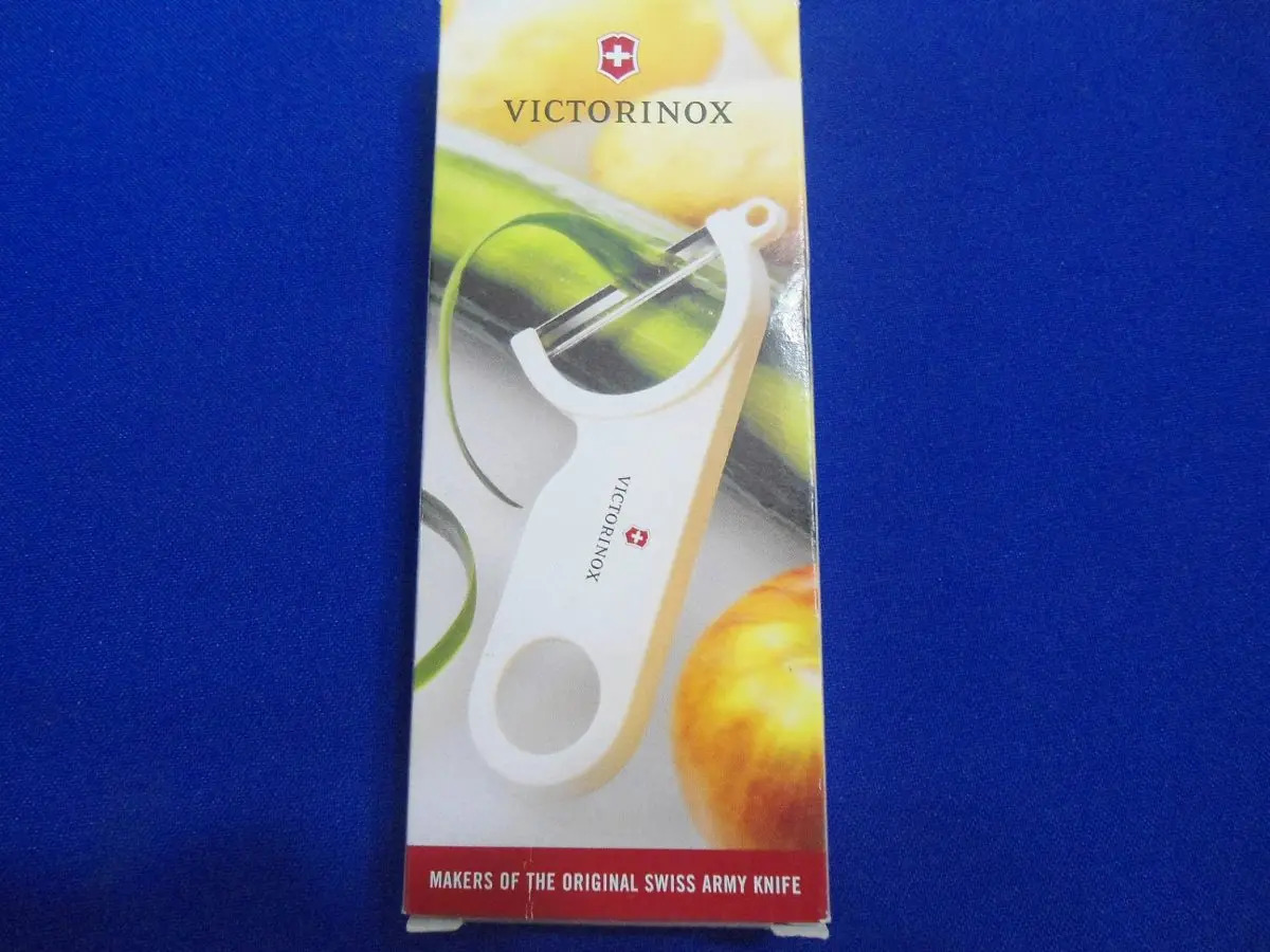 Descascador de Frutas e Legumes Lâmina Lisa VICTORINOX 4