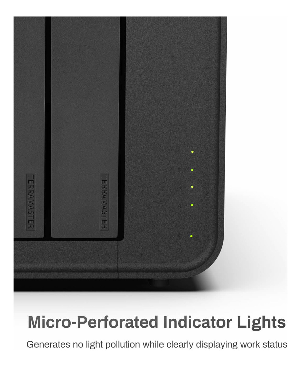 F4-424 Pro 4-Bay NAS 2