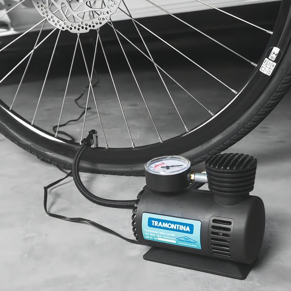 Compressor de Ar Portátil Tramontina para Carros 5