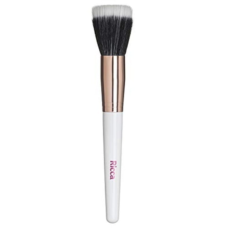 Pincel Rose Gold Duo Fiber Ricca 1