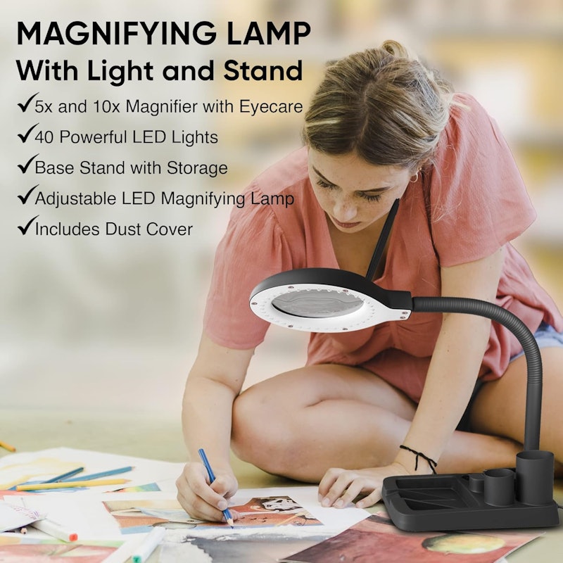 Lupa com Luz e Suporte 3