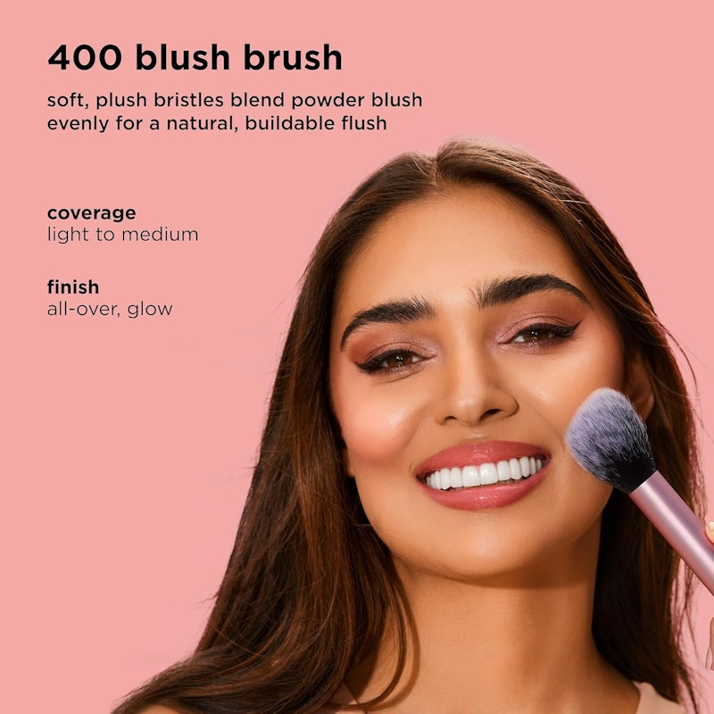 Pincel de Maquiagem Ultra Plush Blush 4