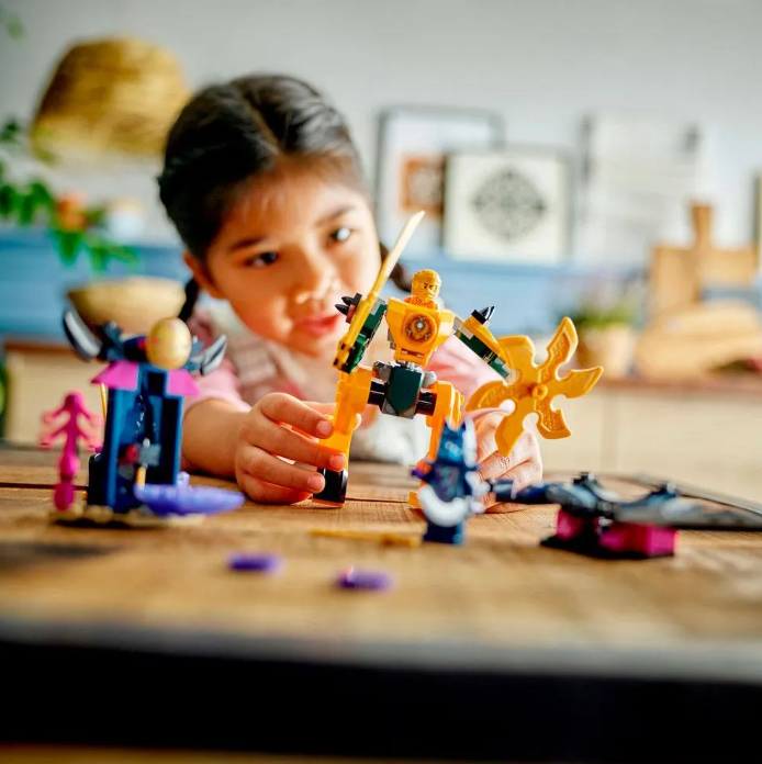 Ninjago® - Robô de Combate do Arin 2