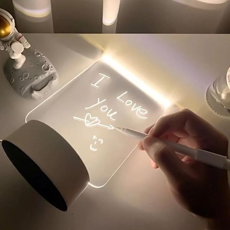 Luminária de Mesa com Tela para Escrever 4