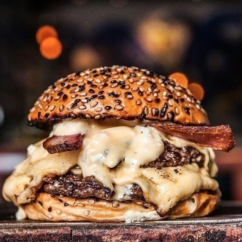 Holy Burger 1