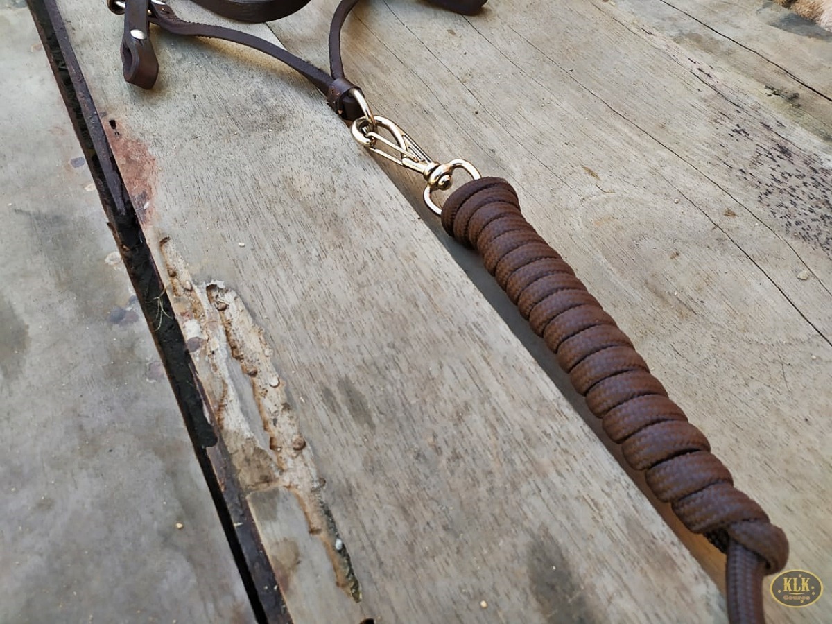 Cabresto Cabeçada de Couro para Cavalo com Corda 3
