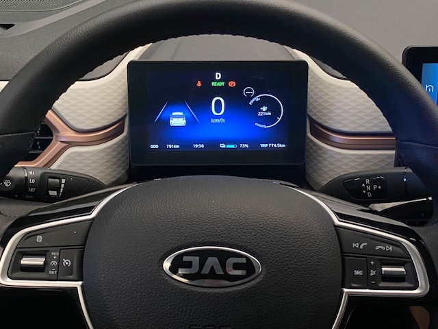 Carro Elétrico JAC E-JS1 3