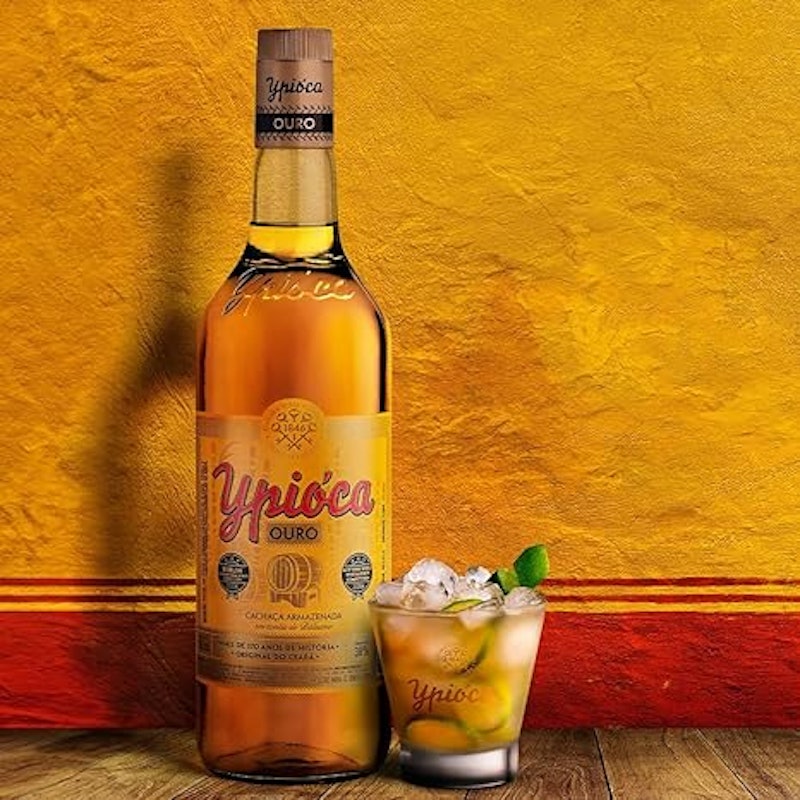 Cachaça Ypióca Ouro 3