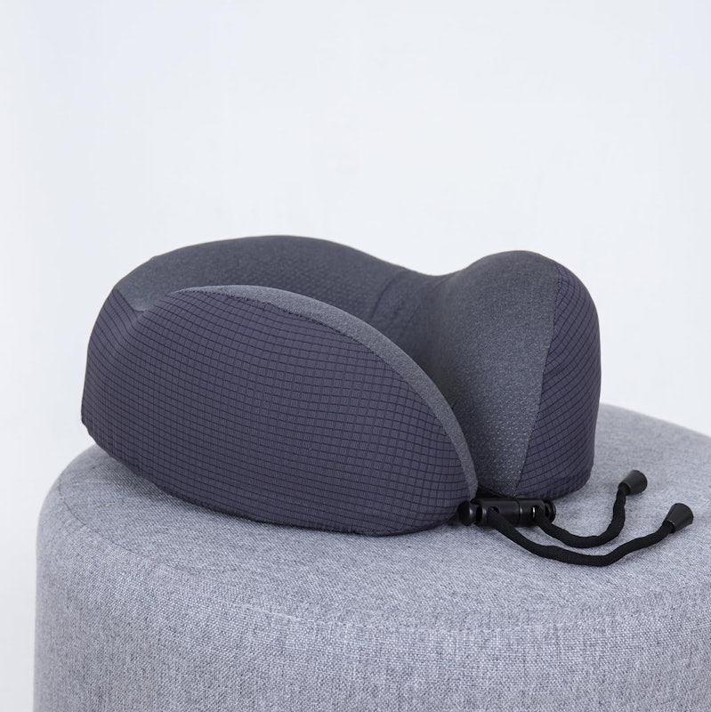 Travel Pillow U IWS Off Night 1