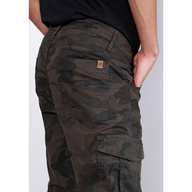 Calça Cargo Camuflada Masculina Gang 4