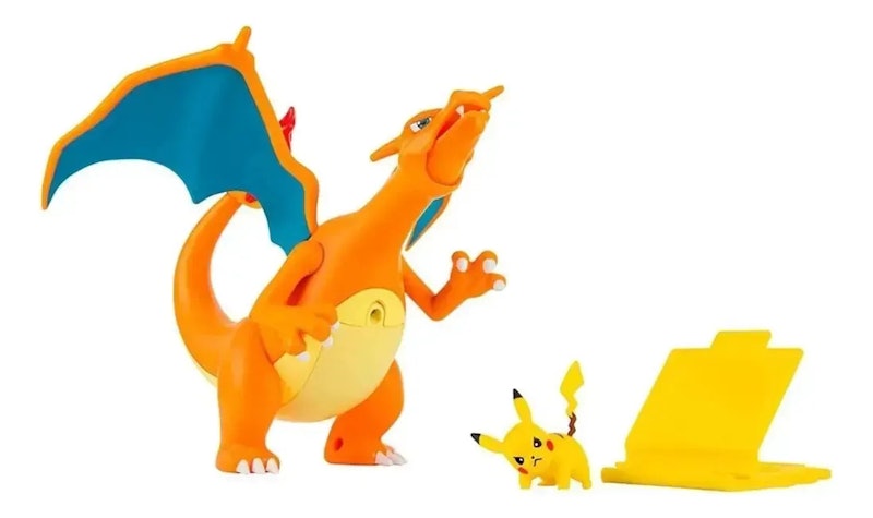 Figura de Luxo Chama e Voo do Charizard 3