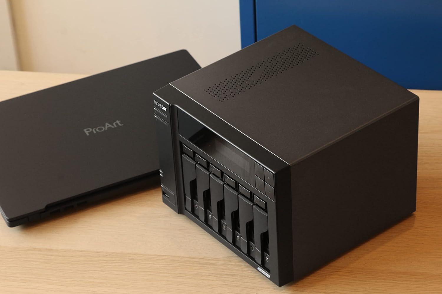 NAS LOCKERSTOR 6 Gen2 5