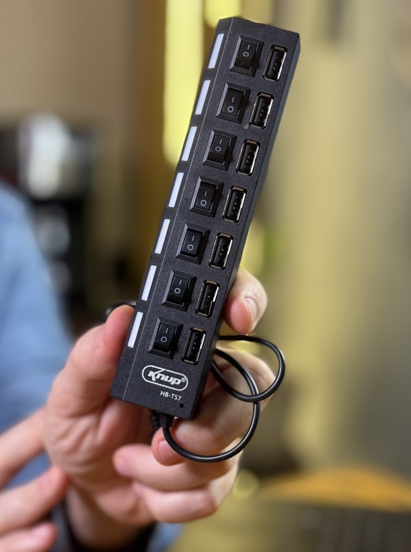 Hub USB 7 em 1 5