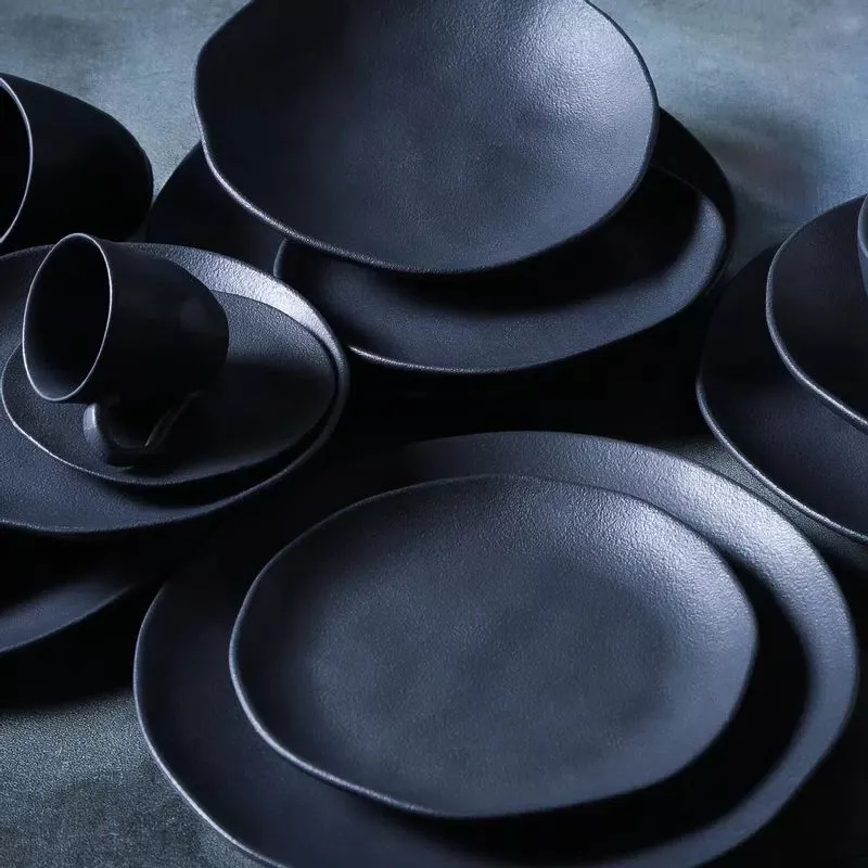 Conjunto com 6 Pratos de Sobremesa Orgânico Preto Matte 2