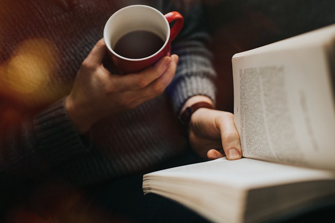 Busque Informações Sobre a Área de Formação do(a) Autor(a) do Livro de Arte