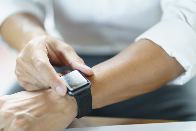 Para Acesso Desimpedido aos Controles, Escolha Capa Compatível com o seu Apple Watch