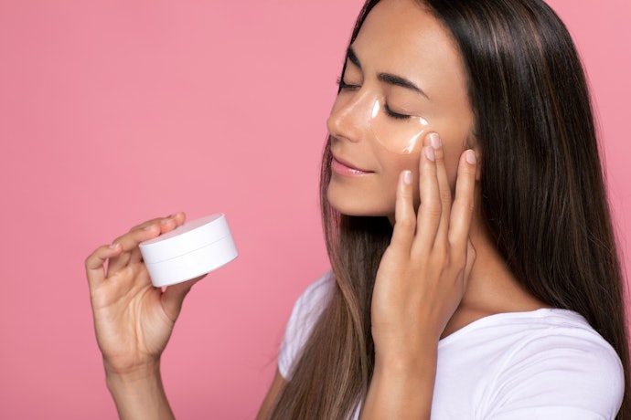 Veja se a Parafina É Testada Dermatologicamente, Hipoalergênica e Livre de Parabenos