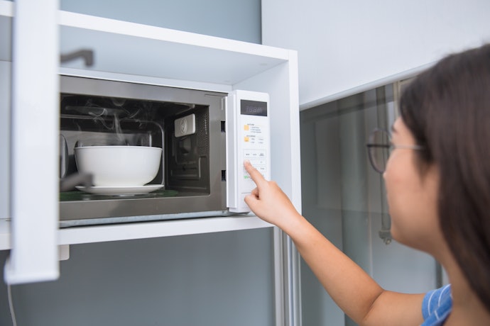 Considere Potência e Recursos ao Escolher a Marca de Micro-ondas Ideal