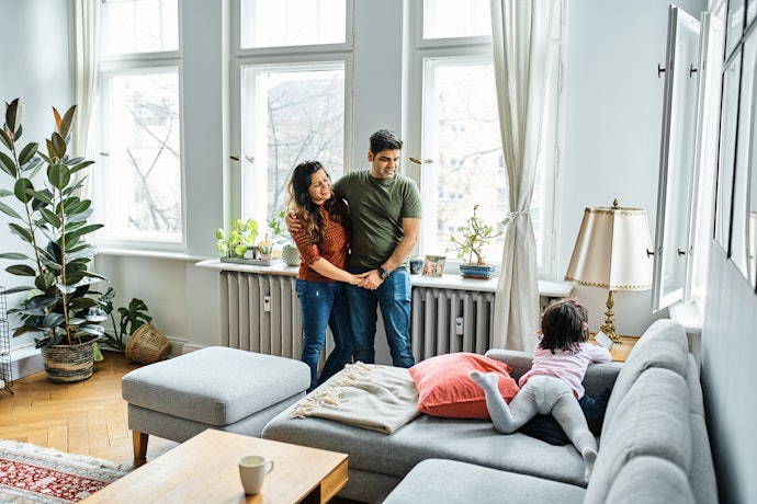 Para Harmonizar com Qualquer Decoração, Prefira Puffs em Cores Neutras, como o Bege